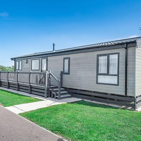 Burgh le Marsh Home Farm Park Lakeside Retreat الغرفة الصورة